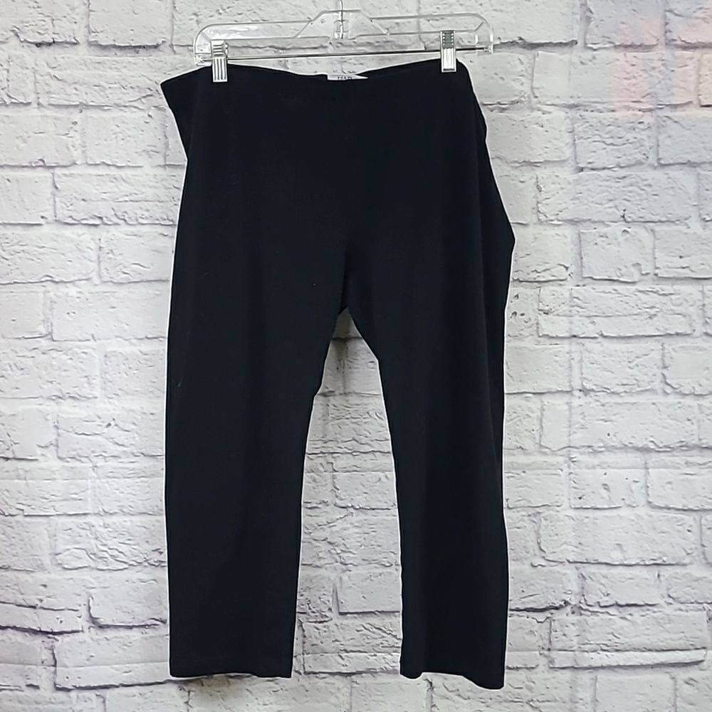 Women's XL Black Mid-Rise Capri Leggings Workout Exercise Yoga Pants Athleisure - Picture 2 of 7
